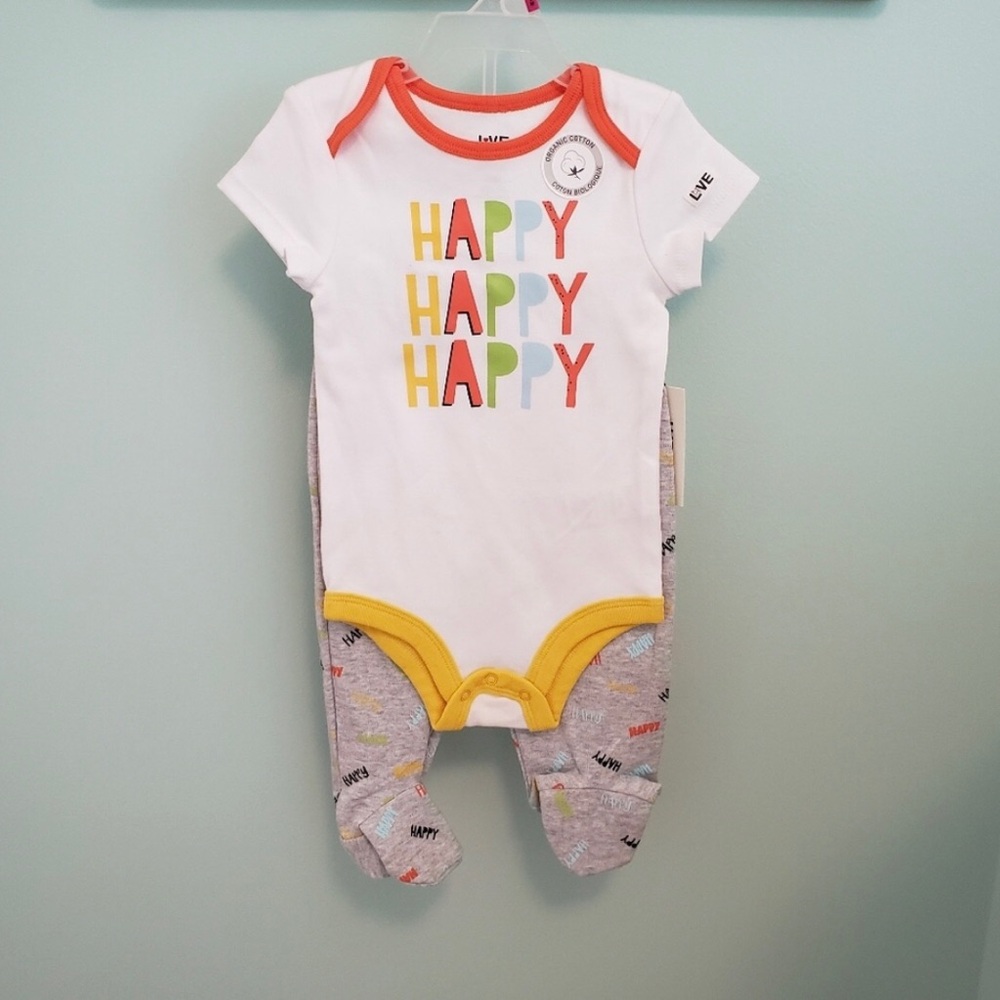 NWT Love by Ellen Happy Two Piece Outfit